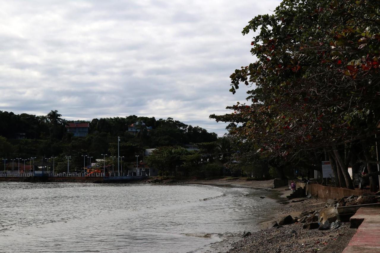 Curta Praia Do Quilombo - Lunata Penha  Ngoại thất bức ảnh