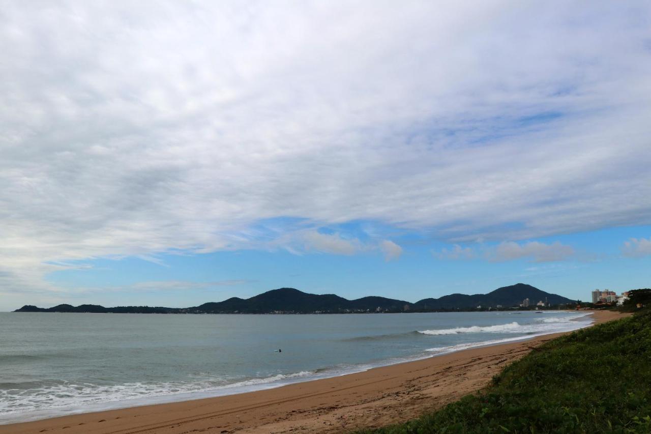 Curta Praia Do Quilombo - Lunata Penha  Ngoại thất bức ảnh